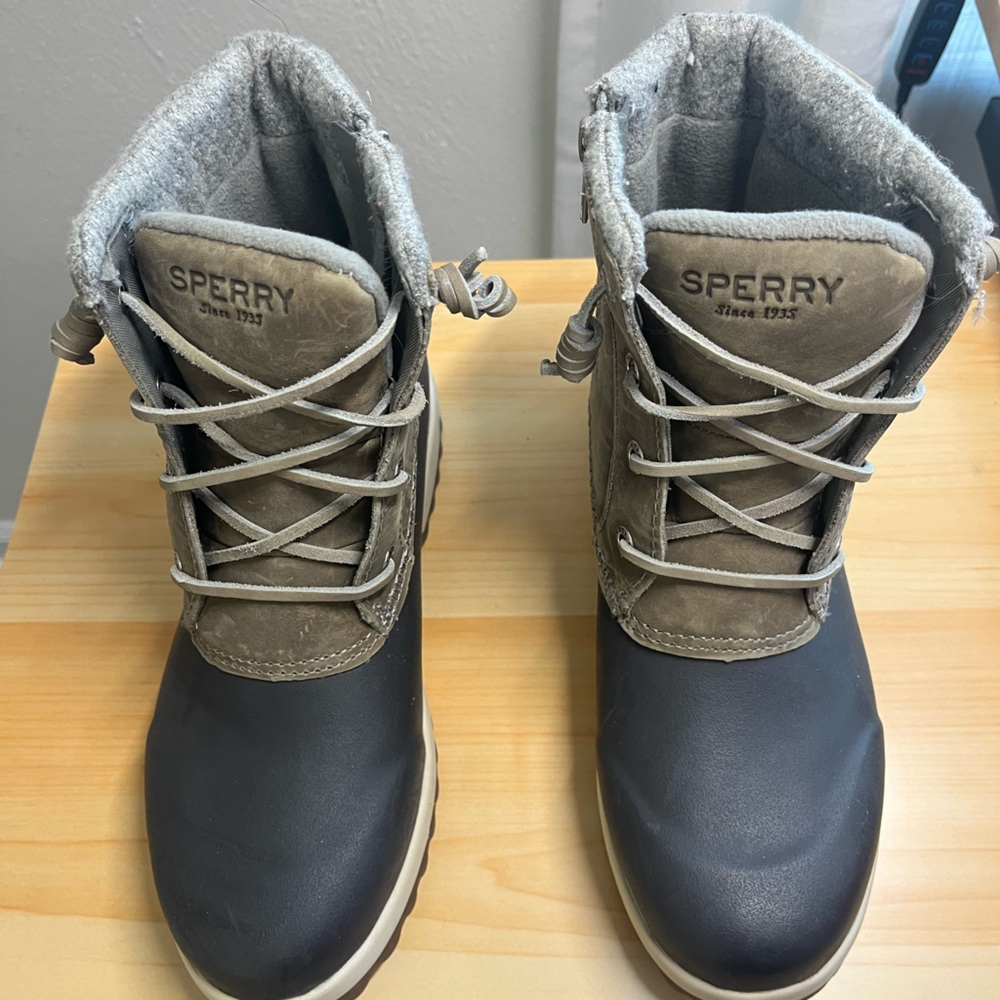 Women’s Sperry Boots